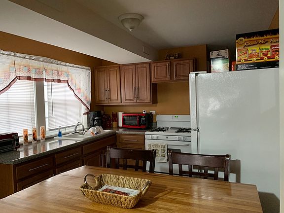 2nd image of 2414 N Menard Ave