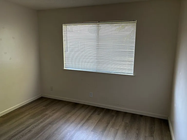 6228 Longford Dr #3 — Photo 4