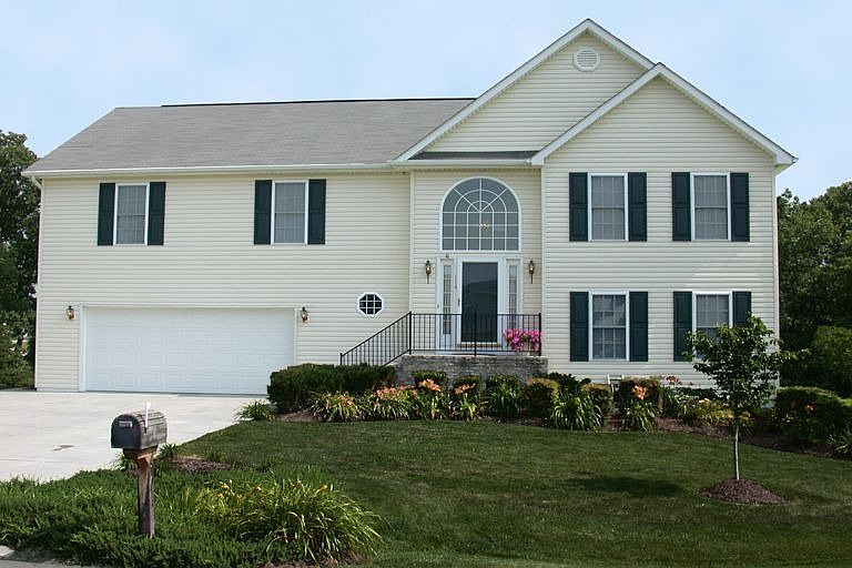 1st image of 114 Whipp Dr