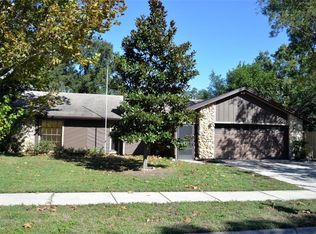 203 McVay Dr, Sanford, FL 32773