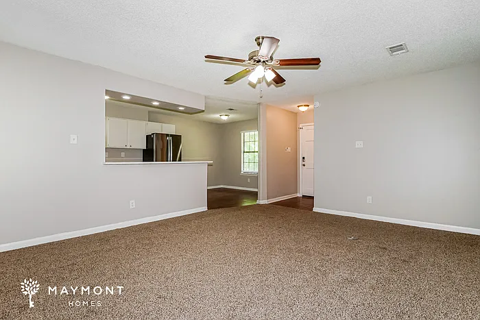 3016 Shade Tree Cv — Photo 7