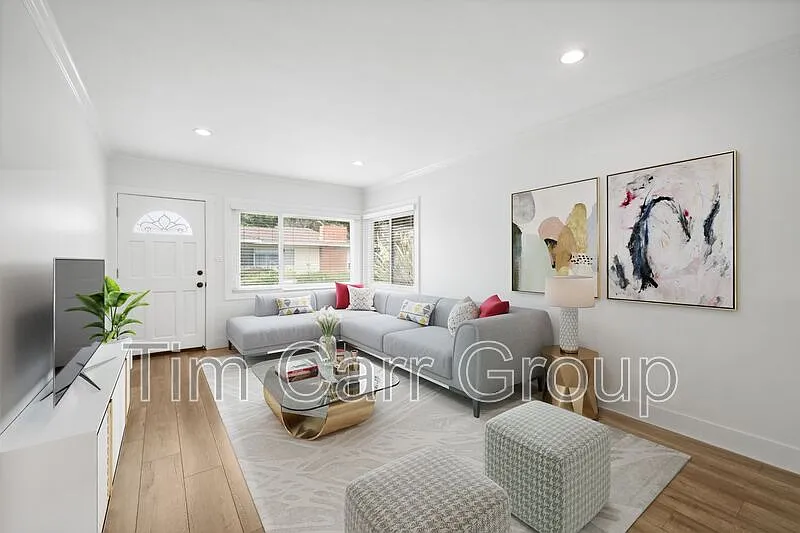 2 bed, 1.0 bath, 765 sqft, $3,750 — Photo 3