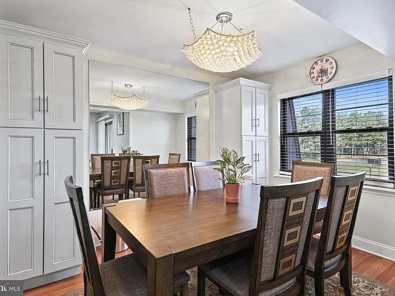 2032 Old Stone Mill Dr #2032 — Photo 4