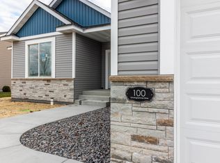 100 Schwinghammer Dr, Albany, MN 56307