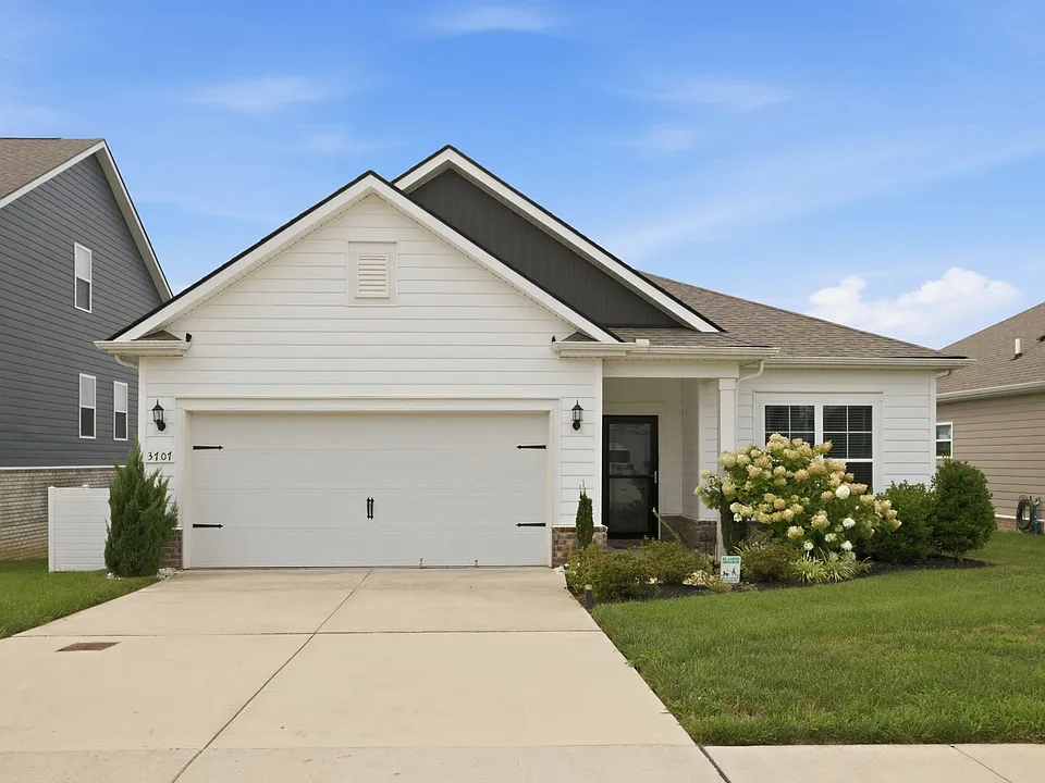 3707 Clementine Ln