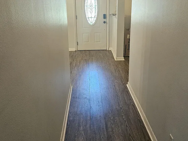 9024 100th Ct — Photo 3