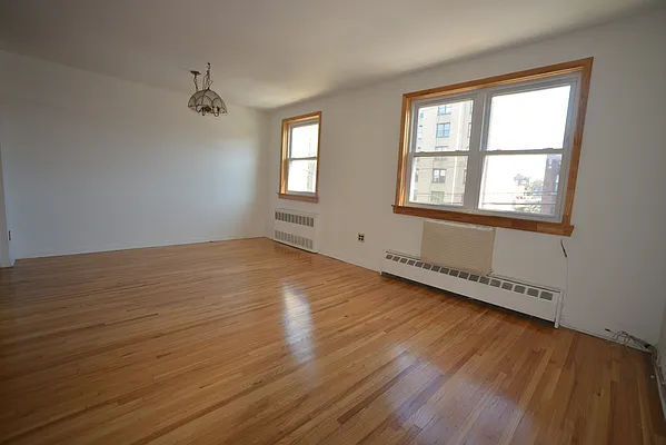 Rented by Voro, LLC | media 13