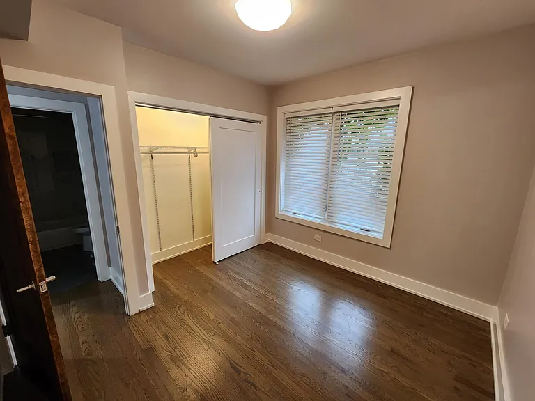 5537 N Spaulding Ave #2 — Photo 16