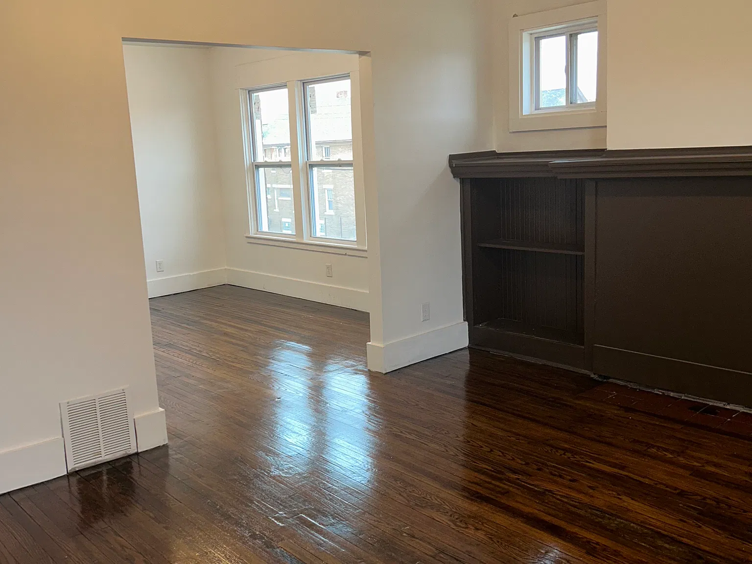 3 bed, 1400 sqft, $1,350 — Photo 2