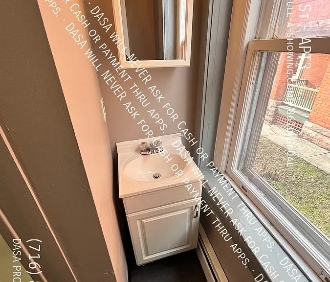 33 Allen St #3 — Photo 7