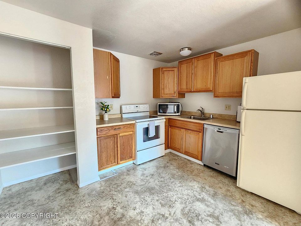 1st image of 4512 Reka Dr #4512