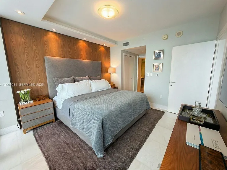 200 Biscayne Boulevard Way #4310 — Photo 12