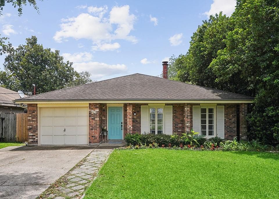 1st image of 635 Little Farms Ave