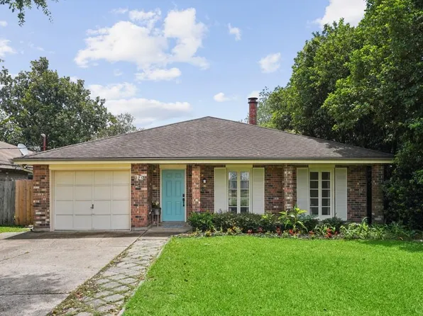 635 Little Farms Ave, Harahan, LA 70123