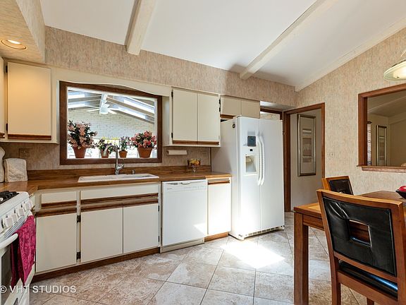 5th image of 1116 Fairlawn Ave