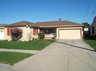 1415 Fairhaven St, Salinas, CA 93905
