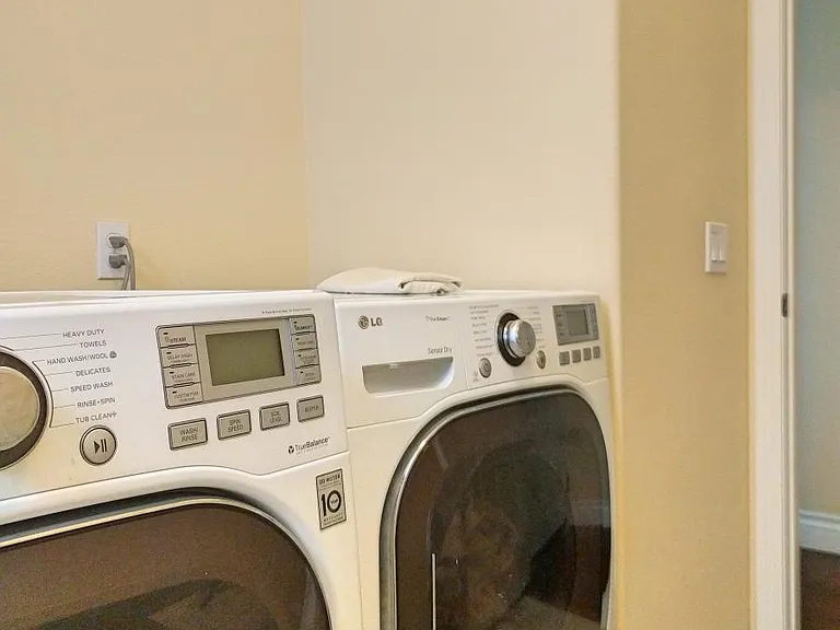 Washer Dryer Room