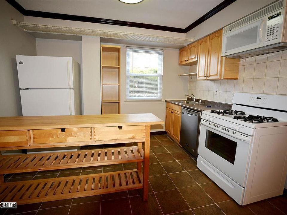 1st image of 2501 45th St #1