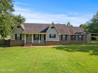 20 Sunnybrook Dr, Senatobia, MS 38668