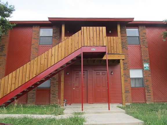 2nd image of 209 North Dr #Ad