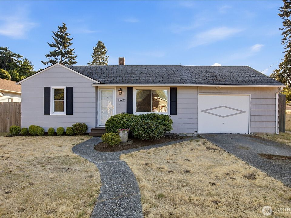1st image of 13607 2nd Avenue SW