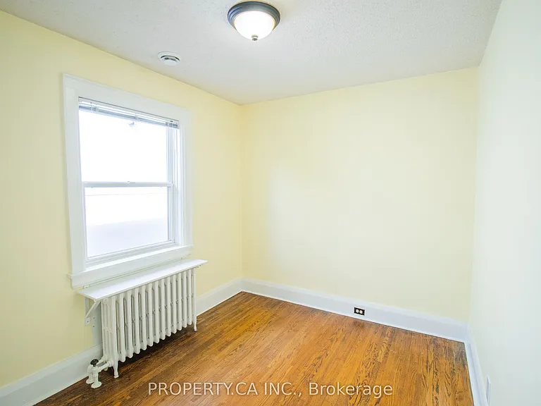 482 Donlands Ave — Photo 12