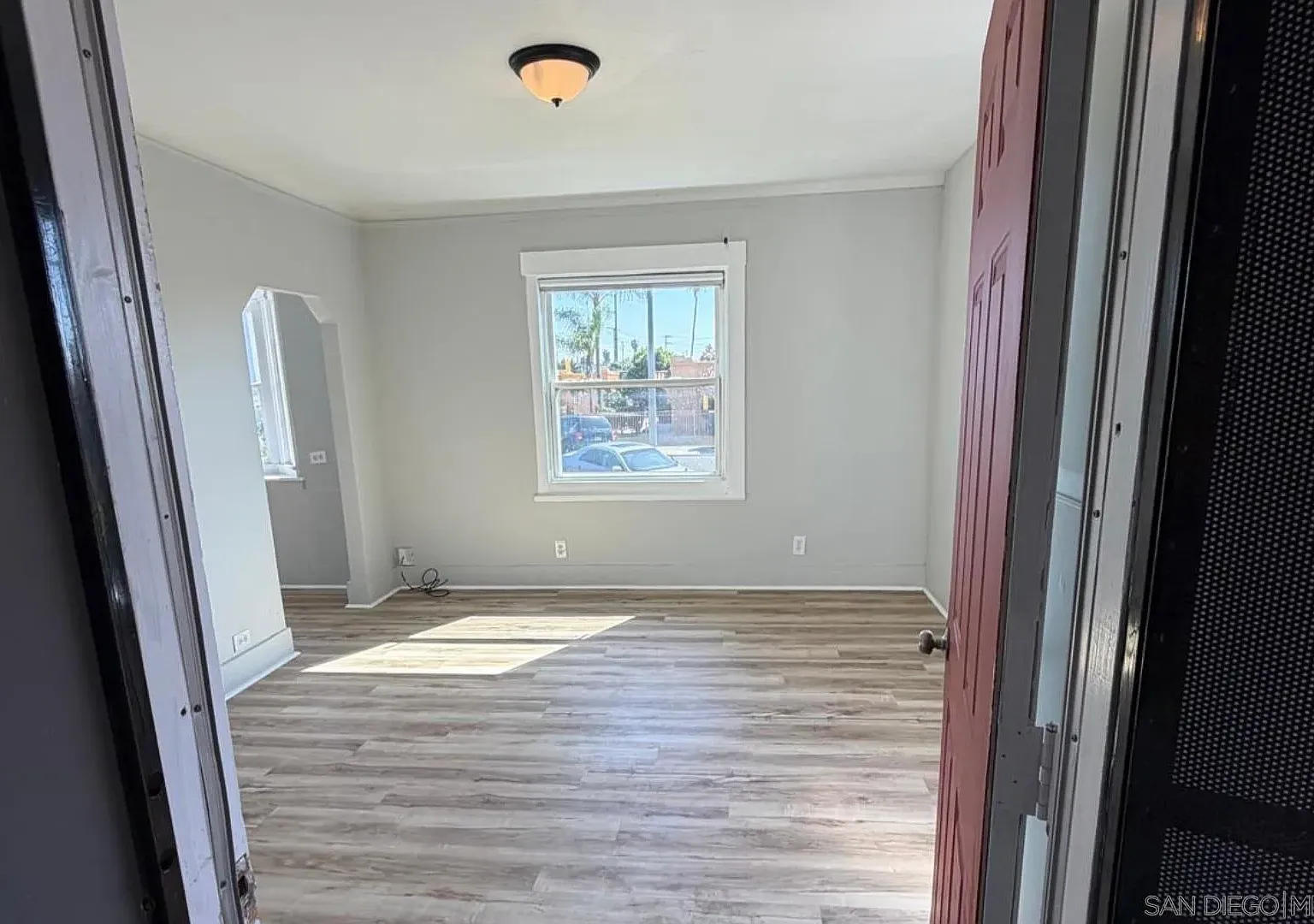 Studio, 1.0 bath, 600 sqft, $1,500 — Photo 3