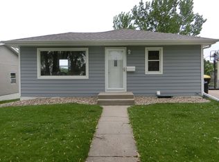 600 S Cloudas Ave, Sioux Falls, SD 57103