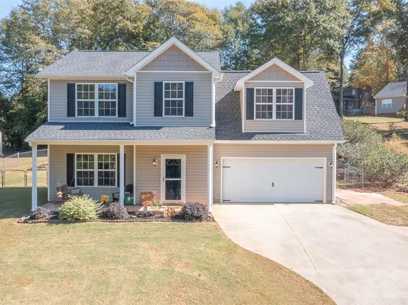 305 Lakeforest Cir, Anderson, SC 29625