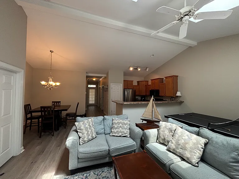 5118 Christian Dr #5118 — Photo 5