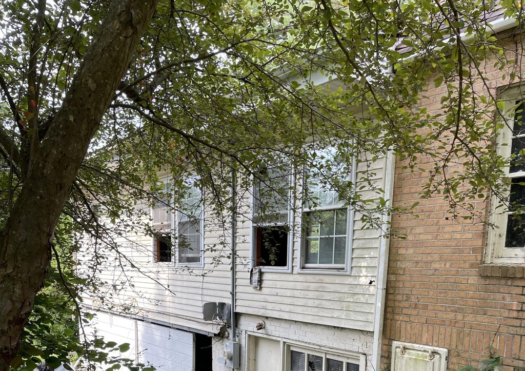 Real estate listing image