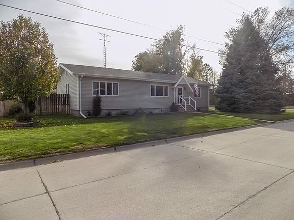 2nd image of 402 W Cambridge St