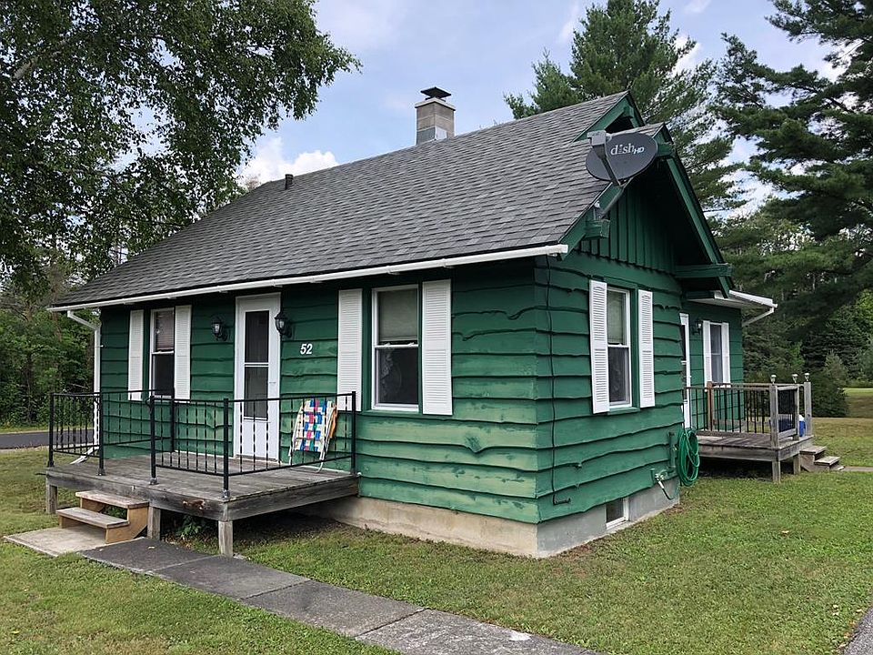 1st image of 52 Sanford Ln