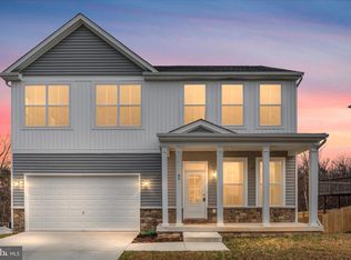 86 Cilantro Ln, Bunker Hill, WV 25413