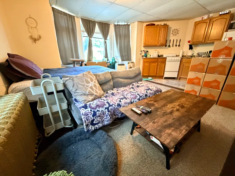 83 Englewood Ave #4 — Photo 4