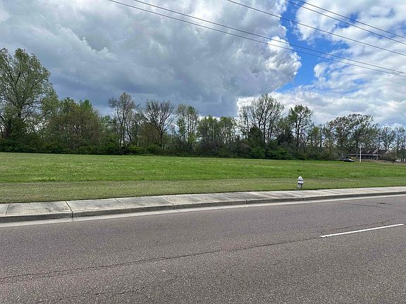 2nd image of 0 Bartlett Blvd #284