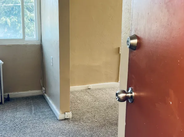 300 N 11th St APT 3, San Jose, CA 95112