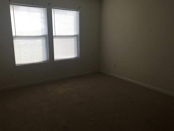 5th image of 7937 Wildwood Farms Ln
