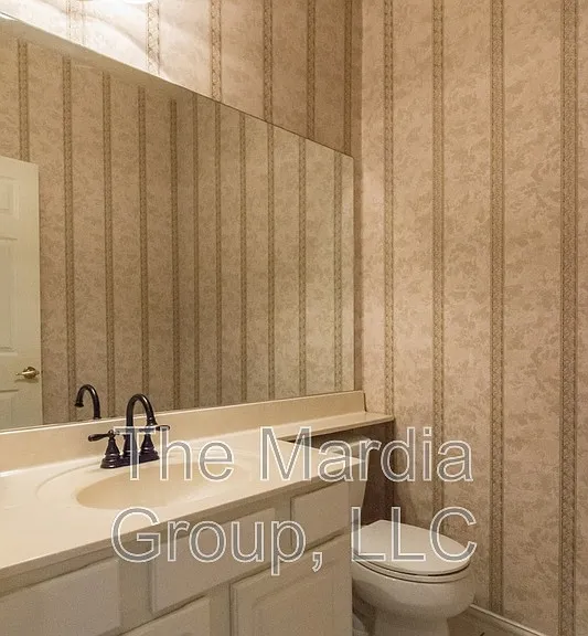 5403 Exeter Dr — Photo 18
