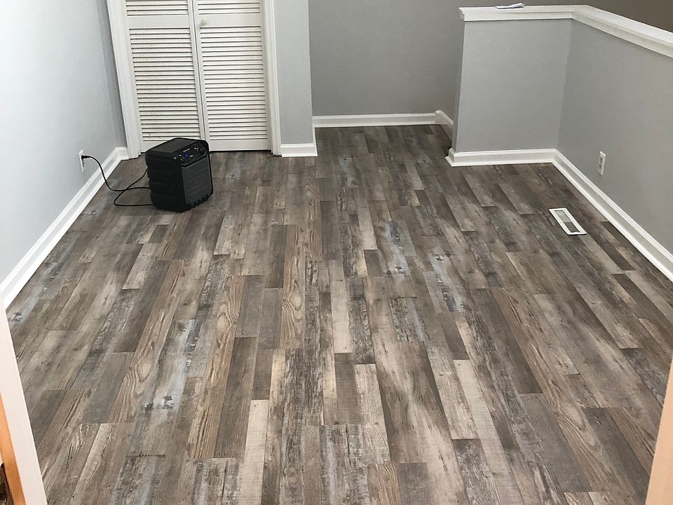 Bedroom/loft