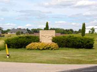 Summer View Dr, Greenville, WI 54942
