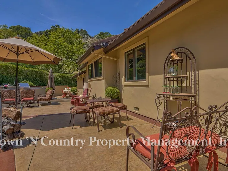 190 San Benancio Rd — Photo 35