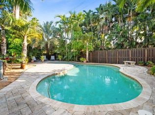 1050 Harrison St, Hollywood, FL 33019