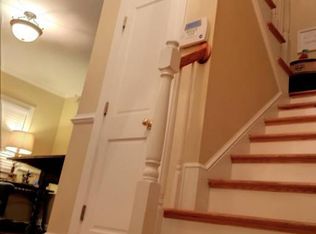 17 Hampden Ct APT A, Charleston, SC 29403