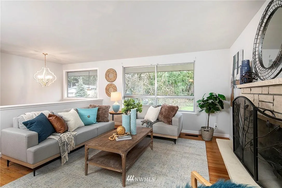 16413 NE 97th Pl — Photo 3