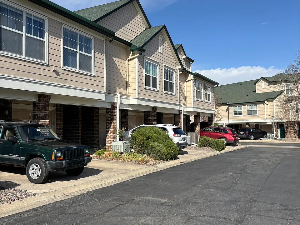 1977 Piper St