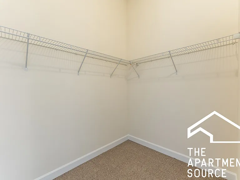 4710 N Sheridan Rd #22S — Photo 11