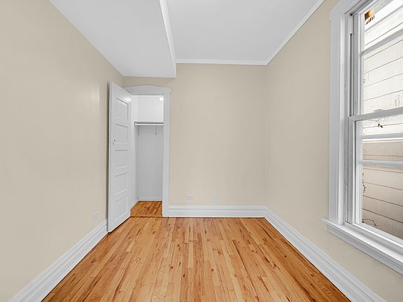 5th image of 4437 N Drake Ave #1
