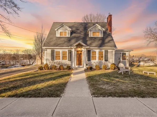472 Hill St, Green Lake, WI 54941