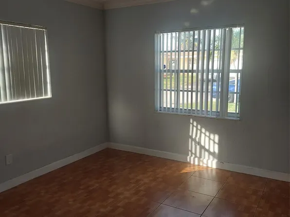 (undisclosed Address), Lauderdale Lakes, FL 33311